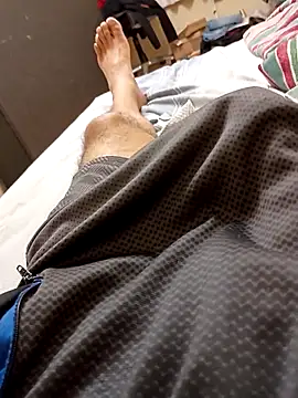 Snapshot of tio_52 chatting on 09/18/25, 02:57 tio 52 online show from 09/18/25, 02:57