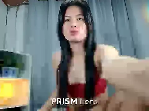 Snapshot of Urasian_ladybug chatting on 10/12/25, 03:55 Urasian ladybug online show from 10/12/25, 03:55