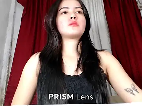 Snapshot of Urasian_ladybug chatting on 02/05/26, 04:22 Urasian ladybug online show from 02/05/26, 04:22