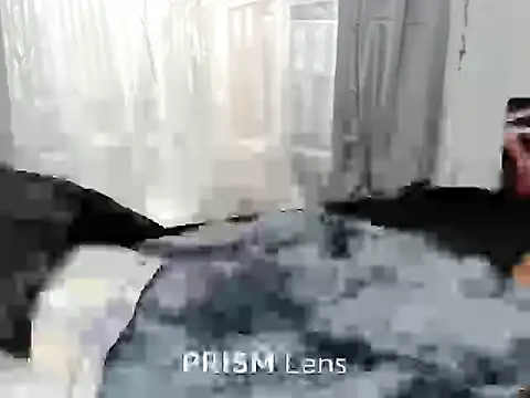 Snapshot of Urasian_ladybug chatting on 02/10/26, 04:16 Urasian ladybug online show from 02/10/26, 04:16