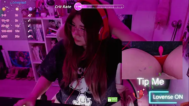 Snapshot of Pink_girl0n chatting on 09/09/25, 01:49 Pink girl0n online show from 09/09/25, 01:49