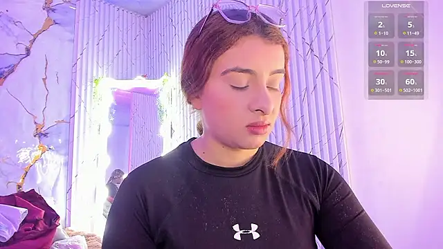 Naomy tay1 online show from 03/21/26, 03:33