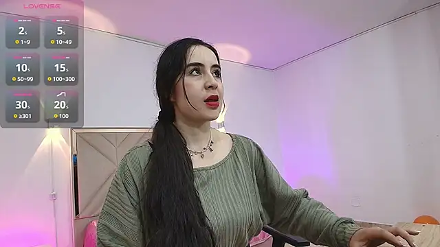 Snapshot of Violet_tay1 chatting on 10/07/25, 11:18 Violet tay1 online show from 10/07/25, 11:18