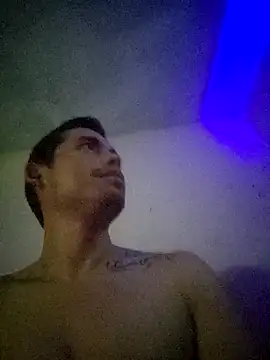 Snapshot of PitudoWuero chatting on 05/02/26, 09:58 PitudoWuero online show from 05/02/26, 09:58