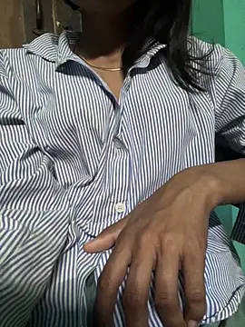 modelnishu online show from 10/25/25, 12:29