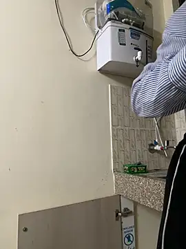 modelnishu online show from 03/19/26, 02:10