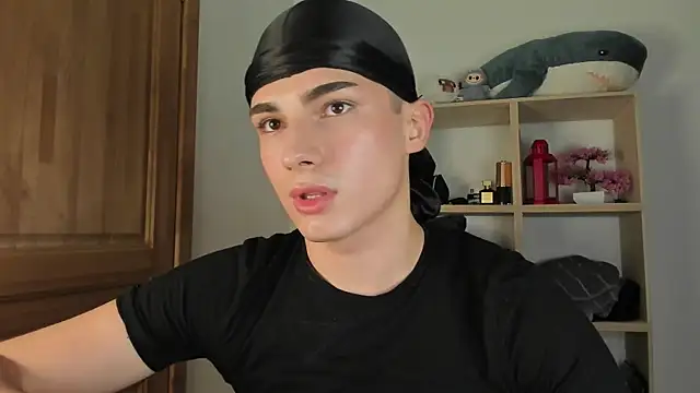 mystic evan online show from 10/24/25, 11:56