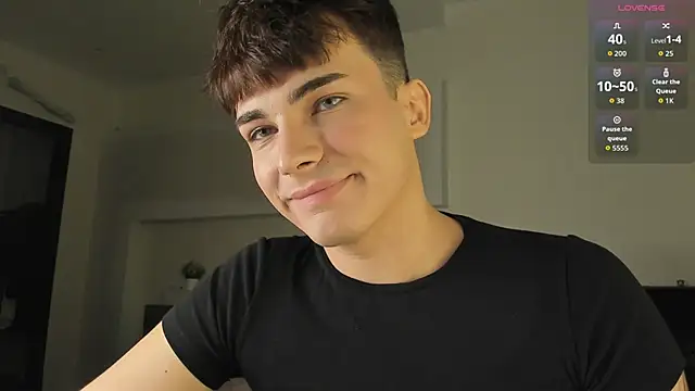 Snapshot of mystic_evan chatting on 03/24/26, 06:46 mystic evan online show from 03/24/26, 06:46