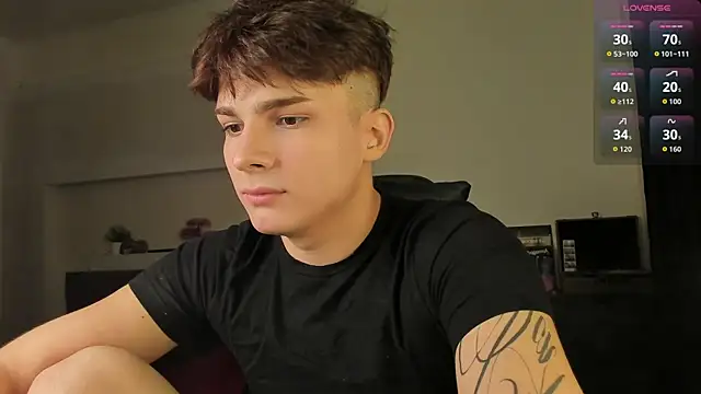 Snapshot of mystic_evan chatting on 04/23/26, 07:38 mystic evan online show from 04/23/26, 07:38