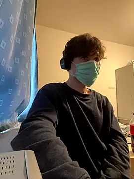 Snapshot of Imagerysin23 chatting on 09/18/25, 04:42 Imagerysin23 online show from 09/18/25, 04:42