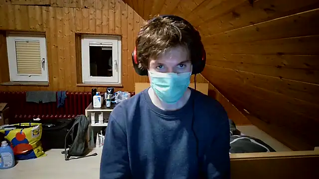 Snapshot of Imagerysin23 chatting on 12/16/25, 06:13 Imagerysin23 online show from 12/16/25, 06:13