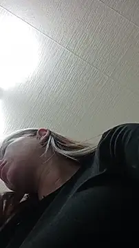 Reina Cummings online show from 01/07/26, 06:16