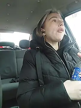 Reina Cummings online show from 01/15/26, 06:07