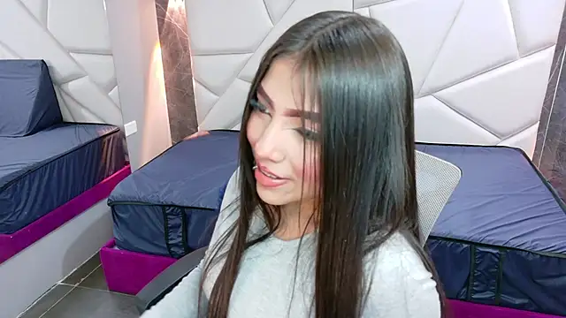 aysel 27 online show from 09/08/25, 09:03