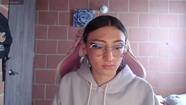 Andrea camilaaa online show from 02/19/26, 12:56