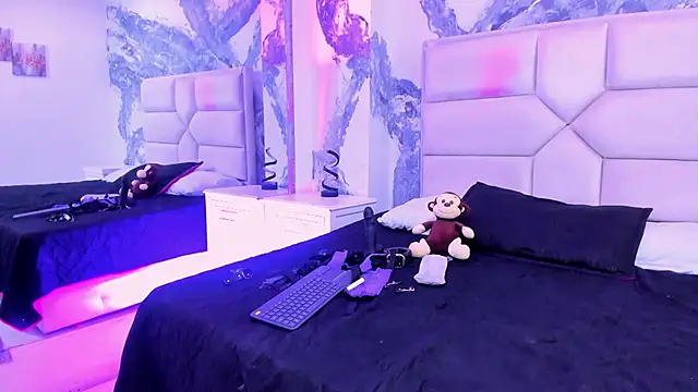 VictoriaSanz  online show from 09/11/25, 06:35