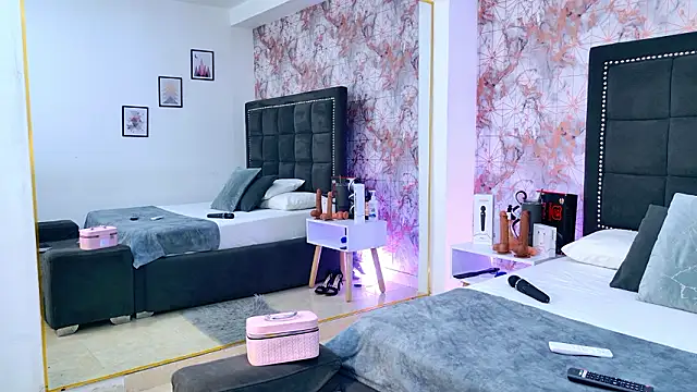 Angelique Angell online show from 01/31/26, 07:56