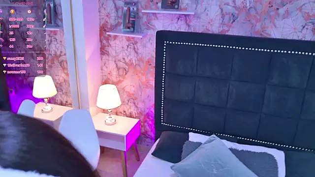 Angelique Angell online show from 03/31/26, 07:47