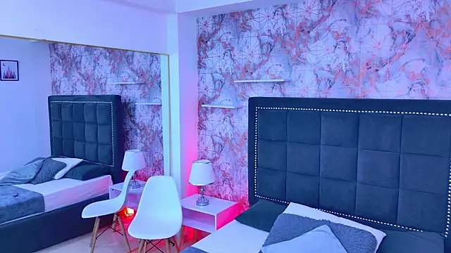 Angelique Angell online show from 04/14/26, 07:42