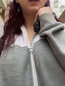 Snapshot of raen001 chatting on 11/14/25, 09:08 raen001 online show from 11/14/25, 09:08