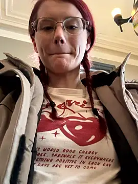 Snapshot of raen001 chatting on 03/05/26, 09:16 raen001 online show from 03/05/26, 09:16