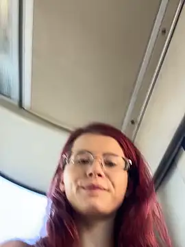 Snapshot of raen001 chatting on 03/17/26, 08:50 raen001 online show from 03/17/26, 08:50