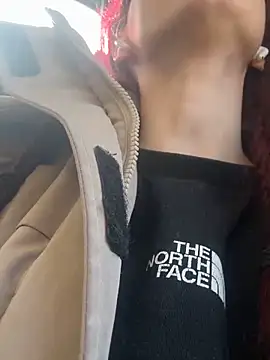 Snapshot of raen001 chatting on 03/25/26, 10:10 raen001 online show from 03/25/26, 10:10