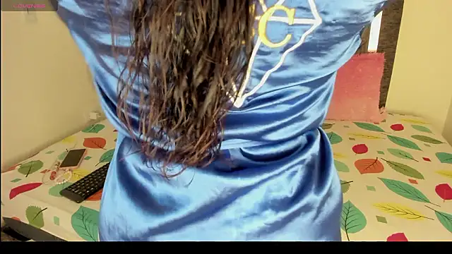 Snapshot of Laurasofia01 chatting on 03/19/26, 03:32 Laurasofia01 online show from 03/19/26, 03:32