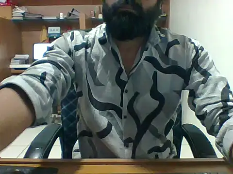 Snapshot of autophile-indian chatting on 03/26/26, 07:36 autophile-indian online show from 03/26/26, 07:36