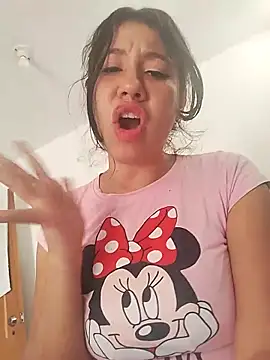 Snapshot of RubyCortez chatting on 09/18/25, 08:33 RubyCortez online show from 09/18/25, 08:33