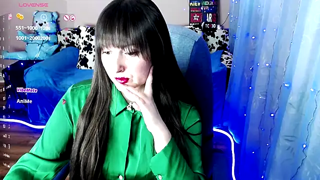 Snapshot of MilaRay chatting on 12/03/24, 02:49 MilaRay online show from 12/03/24, 02:49