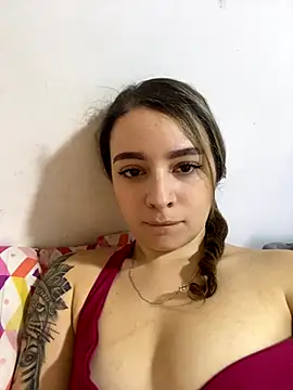 karla-thomsom10 online show from 12/02/25, 05:08