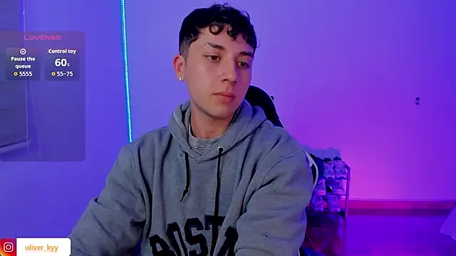 Snapshot of Casper___kyy chatting on 11/09/25, 06:33 Casper kyy online show from 11/09/25, 06:33