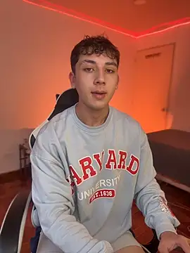 Snapshot of Casper___kyy chatting on 11/14/25, 11:09 Casper kyy online show from 11/14/25, 11:09