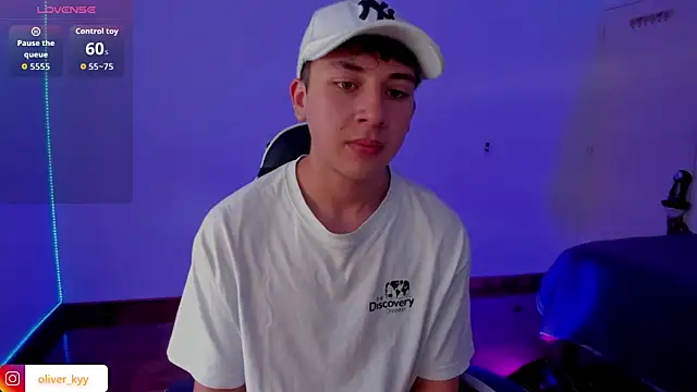 Snapshot of Casper___kyy chatting on 12/02/25, 03:18 Casper kyy online show from 12/02/25, 03:18