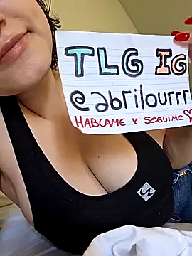 Snapshot of abrilour chatting on 12/04/25, 05:54 abrilour online show from 12/04/25, 05:54