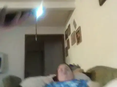 Snapshot of LittleBunny3 chatting on 09/25/25, 08:23 LittleBunny3 online show from 09/25/25, 08:23