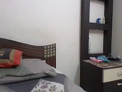 anu-anu2002 online show from 04/02/26, 09:07