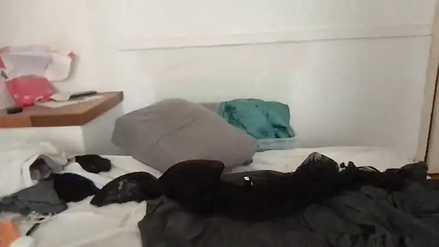 kimii222409 online show from 09/29/25, 11:48