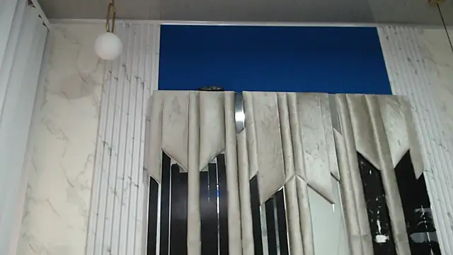 Snapshot of Morganandmegan chatting on 11/29/25, 11:35 Morganandmegan online show from 11/29/25, 11:35