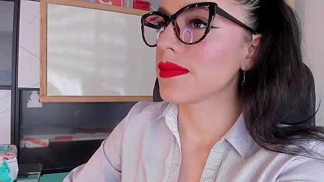 IsisNoir online show from 03/06/26, 03:08