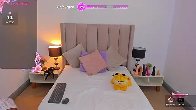 evvaa moon69 online show from 09/22/25, 01:02