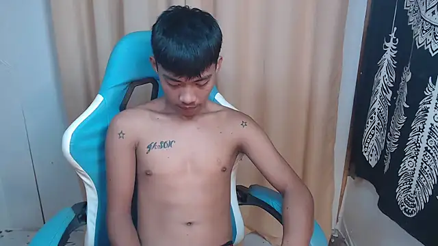 urasianjason online show from 09/15/25, 12:38