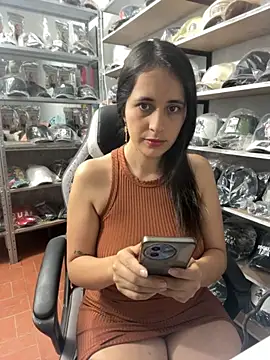 GiaDuque online show from 10/06/25, 11:29