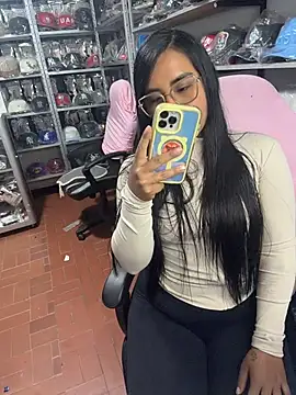 GiaDuque online show from 02/25/26, 12:48