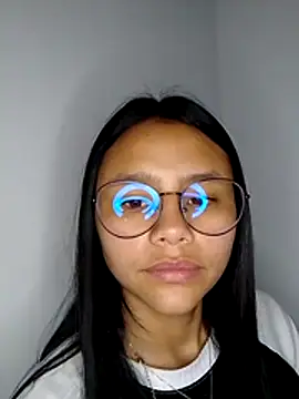 SofieLove 01 online show from 02/12/26, 07:58