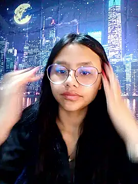 SofieLove 01 online show from 02/28/26, 08:04