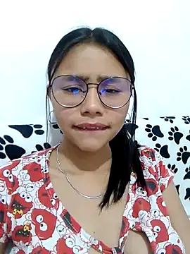 Snapshot of SofieLove_01 chatting on 04/01/26, 08:06 SofieLove 01 online show from 04/01/26, 08:06