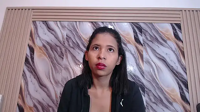 Snapshot of Samantha_Fox69_ chatting on 03/27/26, 02:28 Samantha Fox69 online show from 03/27/26, 02:28