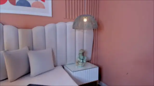 noa moon online show from 02/22/26, 02:34